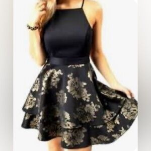 Francesca's Mi Ami Black Gold Floral Mini Dress | XXS, EUC